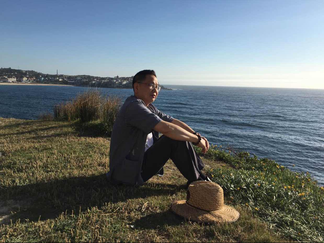 5661a38c7f98337a29c04d5e