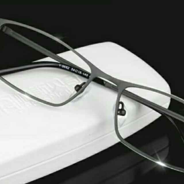 5677a01aff5b5bbb3a378cd0