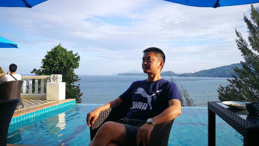 58e224bebbcd4cb84e0df071