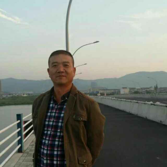 575426ec70eba68a3d14c0bc
