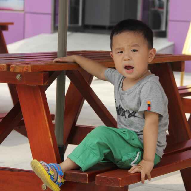 5947c676ea3d5a6f3a523a1f